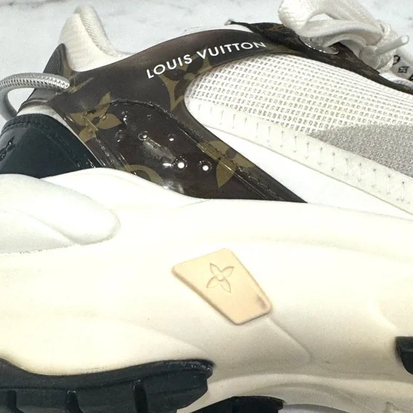 Authentic Louis Vuitton Women’s  Run 55 Trainers Sneakers - size 6.5 US - Picture 7 of 15